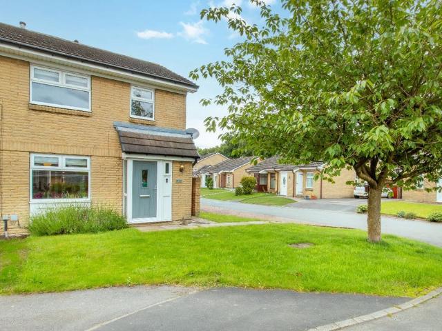 House for sale in Drighlington, Adwalton