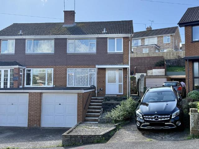 House for sale in Foxhayes, Watergate