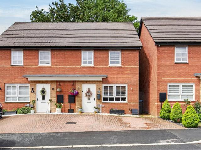 House for sale in Hanwood Park, Kettering