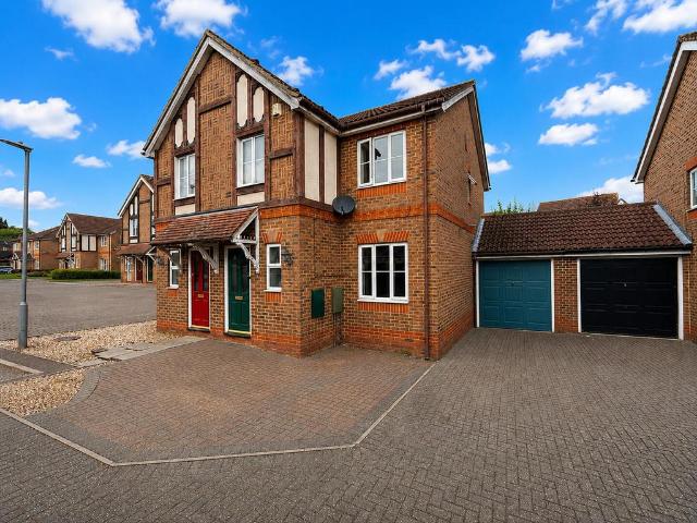 House for sale in Great Ashby, King's Walden