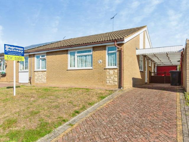 House for sale in Raunds