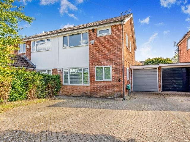 House for sale in Shinfield, Spencers Wood