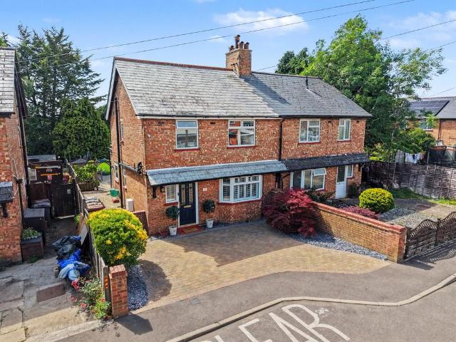 House for sale in Old Town, Shephall