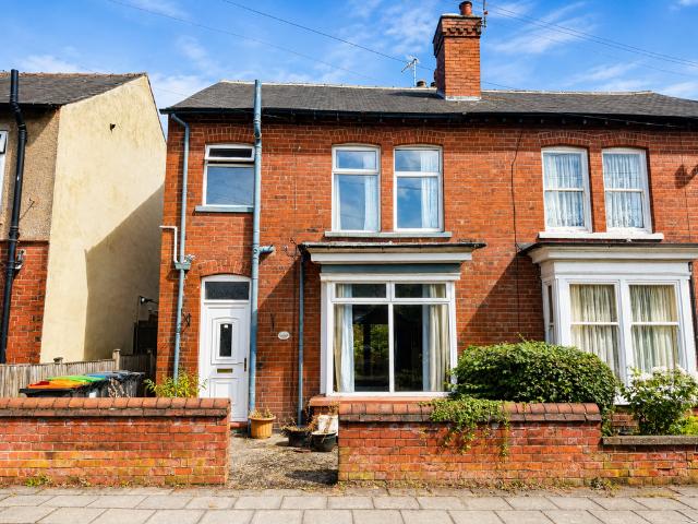 House for sale in East Midlands