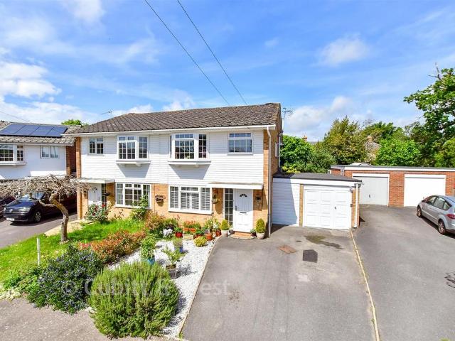 House for sale in Littlecote, West Sussex