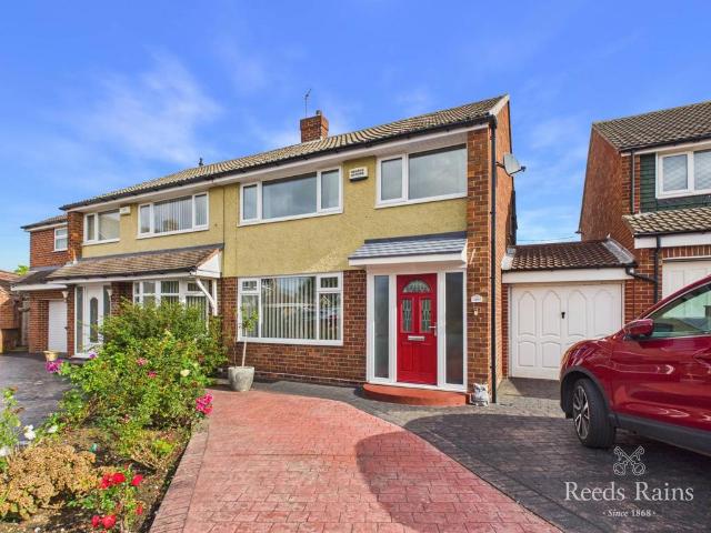 House for sale in Acklam, Normanby