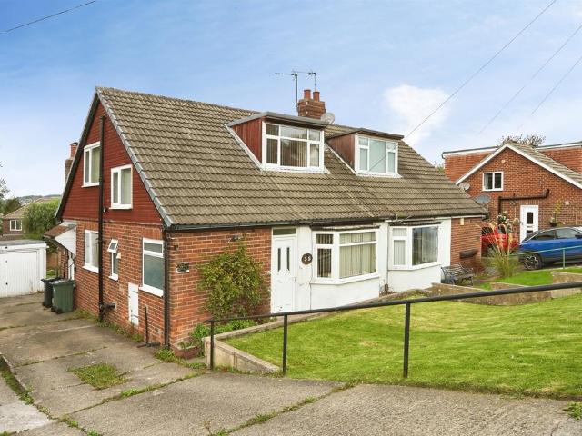 House for sale in Yeadon, Leeds