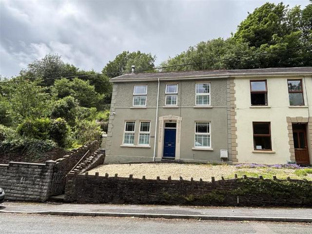 House for sale in Sandy, Wales
