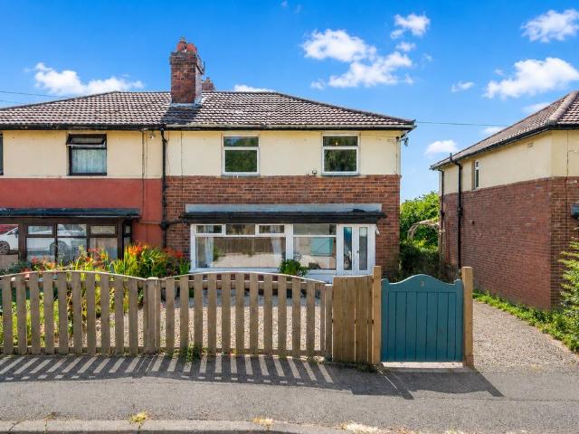 House for sale in Cleckheaton, West Yorkshire