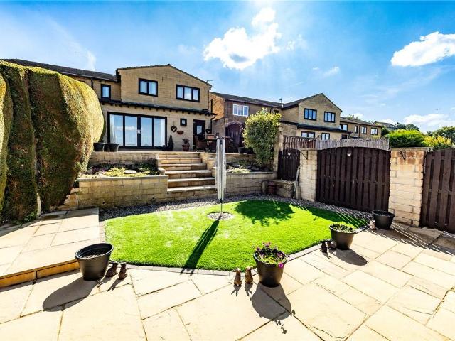 House for sale in Exley, Siddal