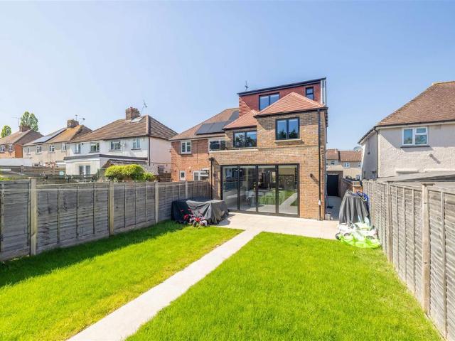House for sale in Clewer Village, Windsor