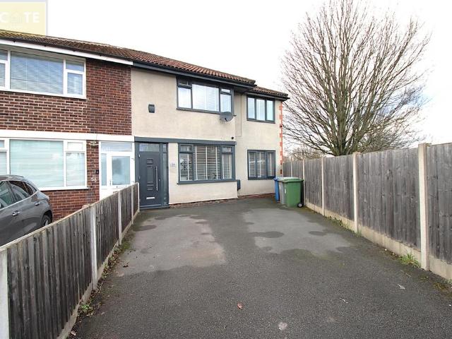 House for sale in Mosley, Trafford Park