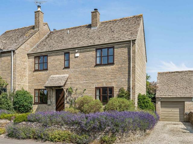 House for sale in Fossebridge, Gloucestershire