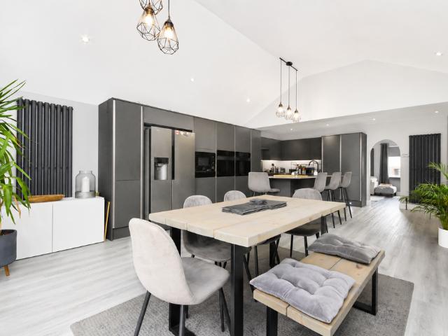 House for sale in Chipping Hill, Essex