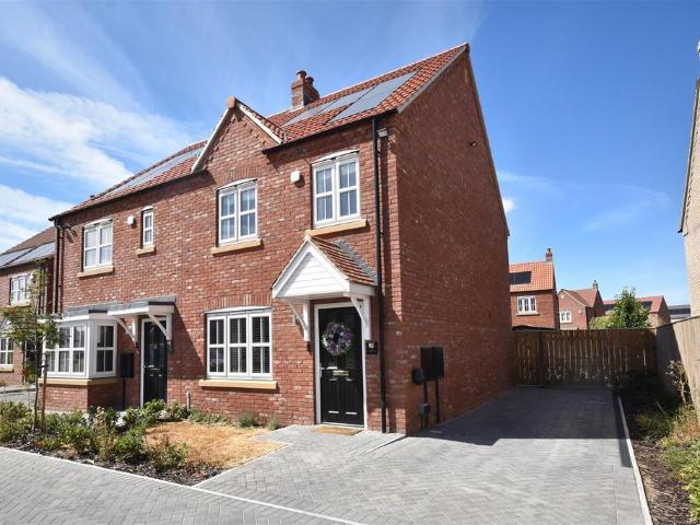 House for sale in Airmyn, Goole