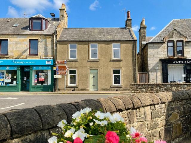 House for sale in Kinross, Scotland