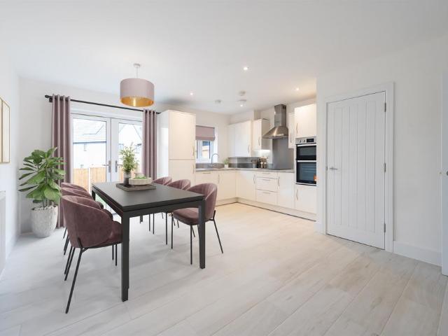House for sale in Tilbury, Essex
