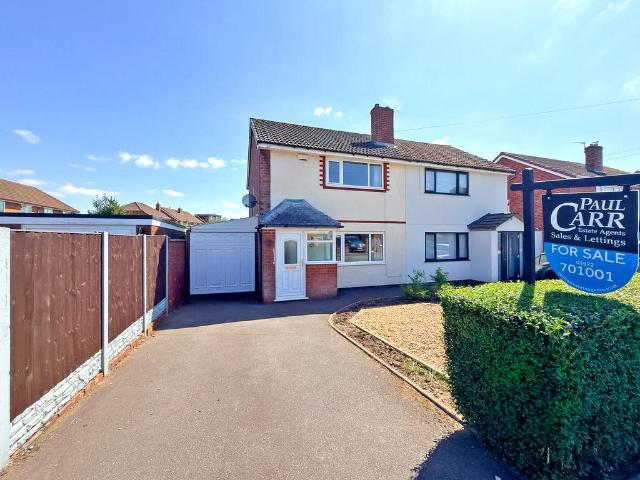 House for sale in Landywood, Great Chatwell