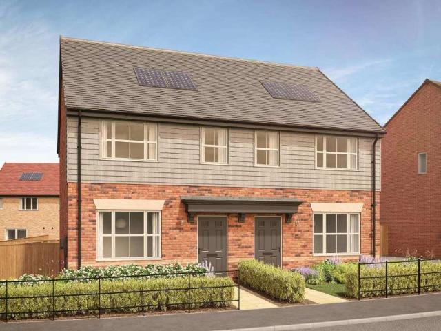 House for sale in Hounsome Fields, Priest Down