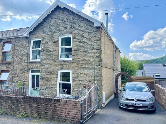 House for sale in Cilybebyll, Pontardawe, Clydach