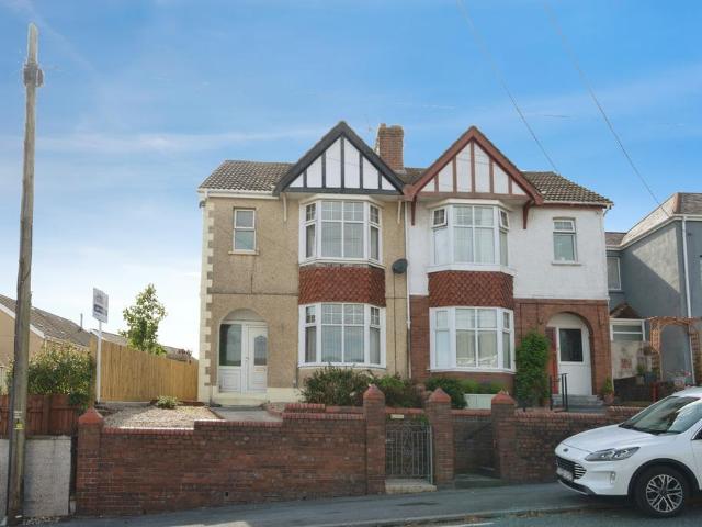 House for sale in Llanelli, Wales