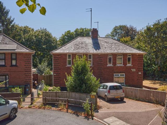 House for sale in Watergate, Devon