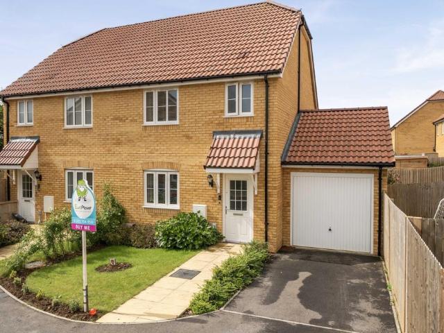 House for sale in Hawkinge, Folkestone