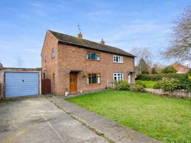 House for sale in Saughall, Cheshire
