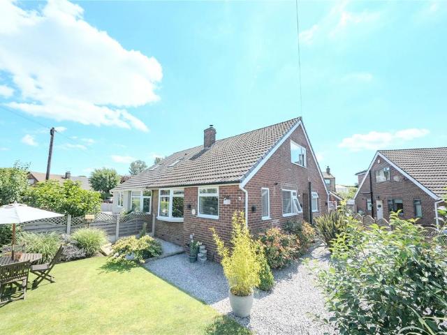 House for sale in Fulneck, West Yorkshire