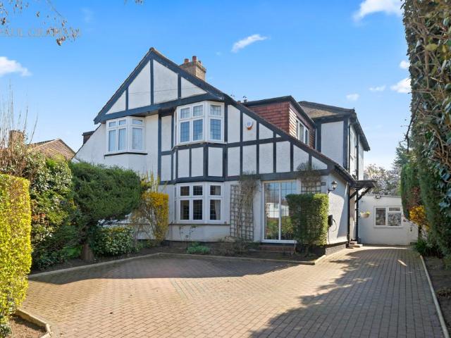 House for sale in South Beddington, Greater London