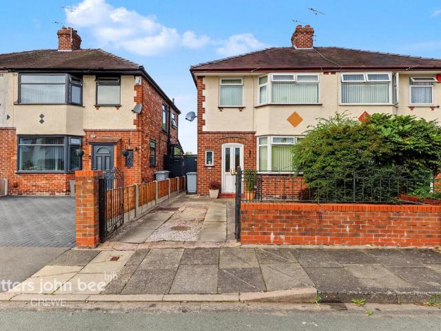 House for sale in Hammond Street