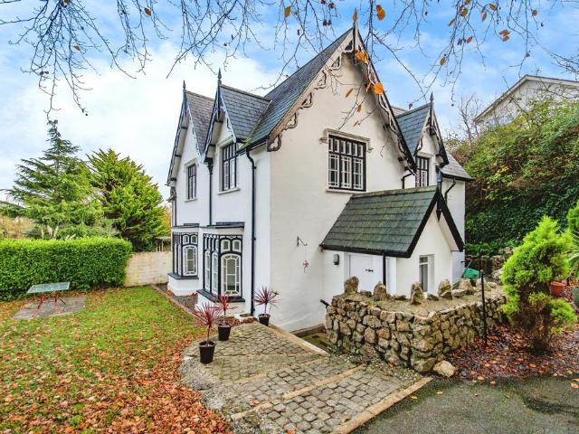 House for sale in Tenby, Wales
