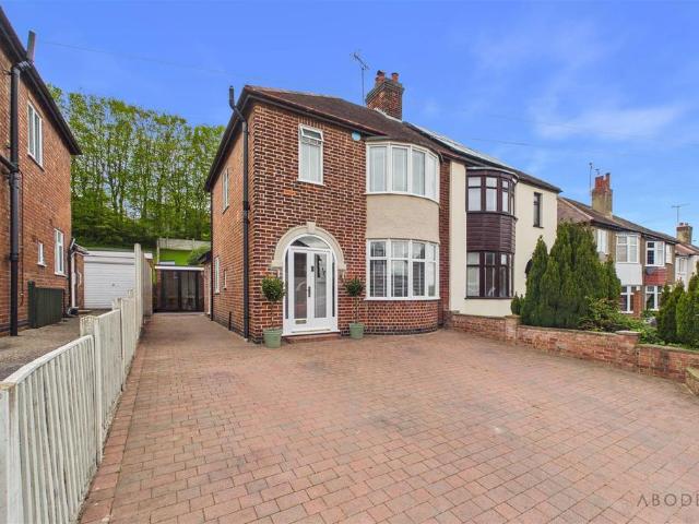 House for sale in Horninglow and Eton, Beamhurst