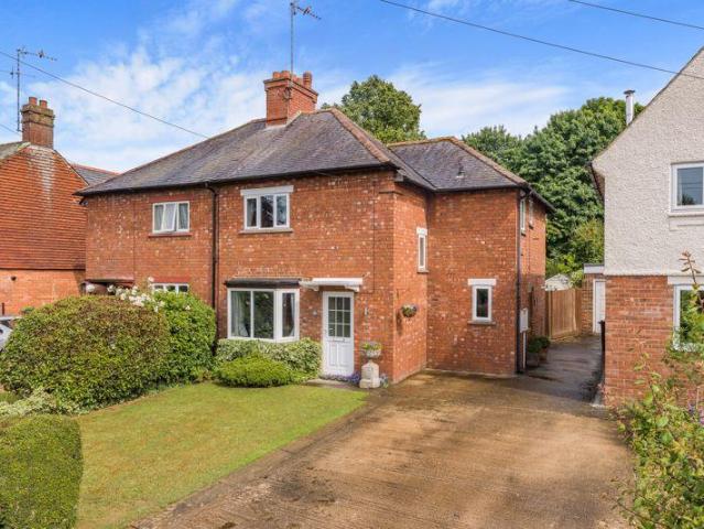 House for sale in Evershot, Oxfordshire