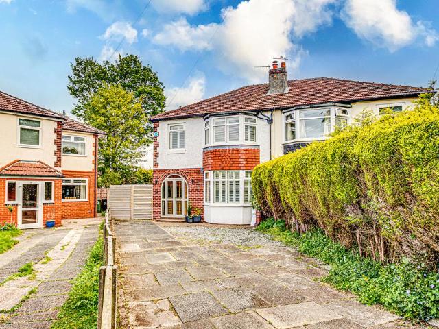 House for sale in Woodsend, Trafford Park