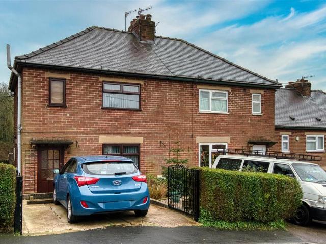 House for sale in Froggatt, East Midlands