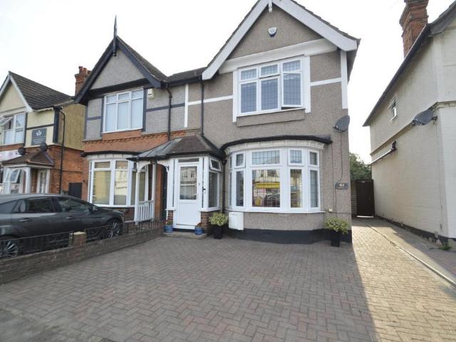 House for sale in Hornchurch, Greater London