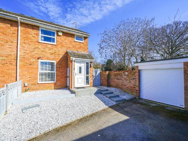 House for sale in Leighton-Linslade, Leighton Buzzard