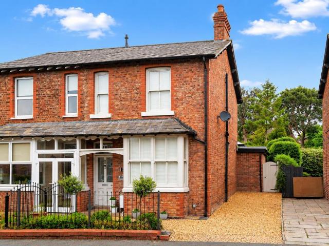 House for sale in Alderley Edge