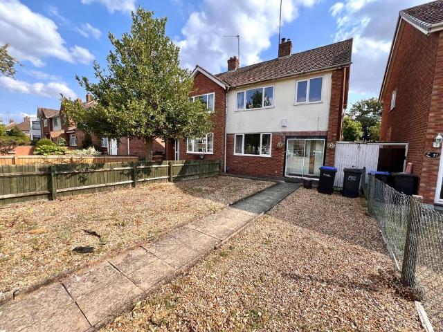 House for sale in Northampton, Northamptonshire
