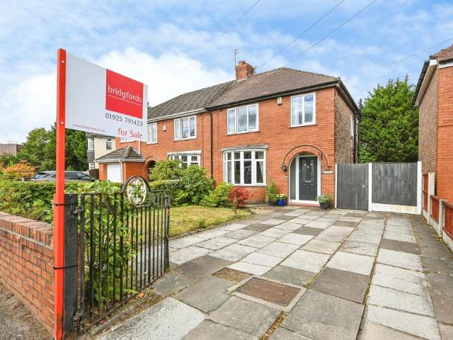 House for sale in Greystone Heath, Warrington