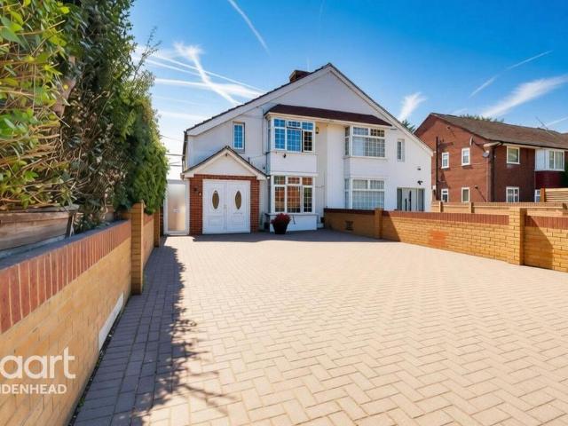 House for sale in Colnbrook with Poyle, Slough