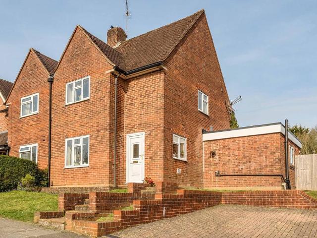 House for sale in Stanmore, Hampshire