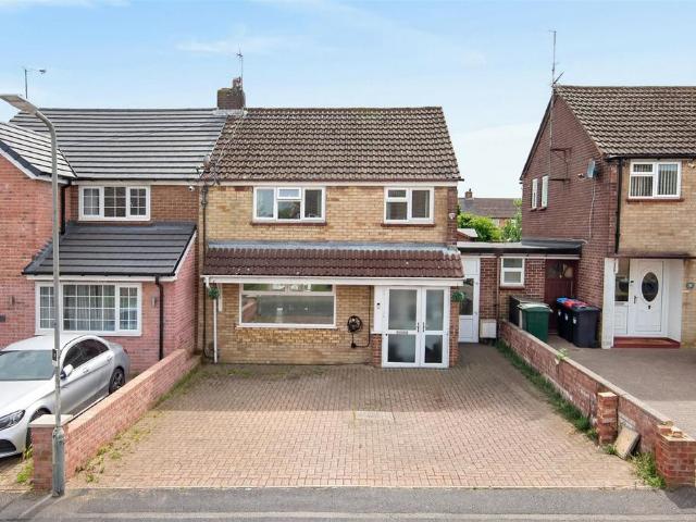 House for sale in West Bletchley, Bletchley