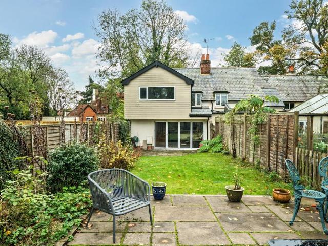 House for sale in Bolton Low Houses, Hampshire
