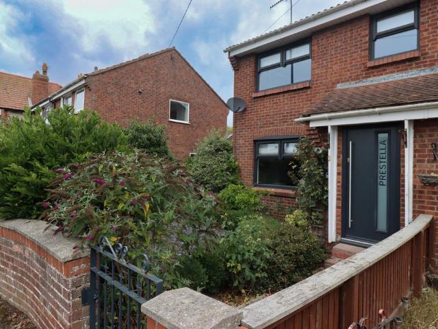House for sale in The Pastures, Filey