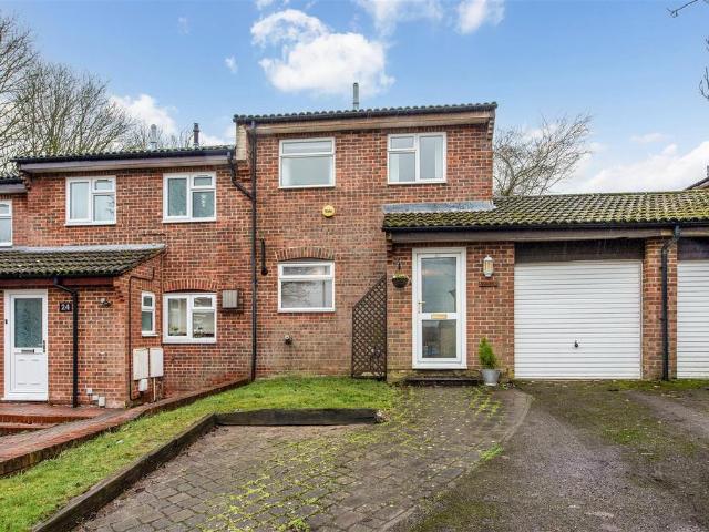 House for sale in Saxon Fields, Barton Stacey