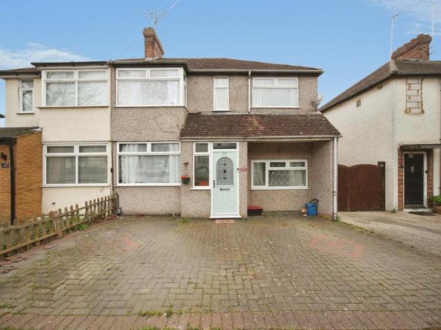 House for sale in Sundon Park, Luton