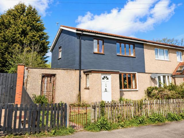 House for sale in Barwell, Barton