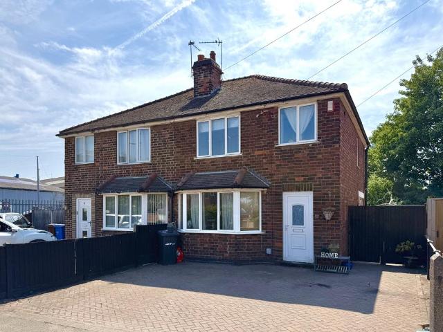 House for sale in Caldermill, East Midlands